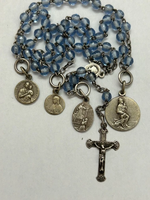 Ancien Chapelet Chrétien - Métal Argenté Et Perles En Bois - Médaillon Jésus Christ - France