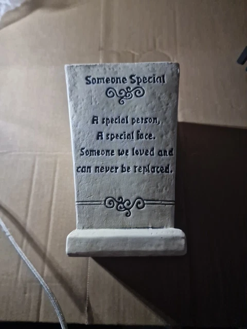 NUOVO vaso da fiori Graveside Memorial Stones qualcuno di speciale
