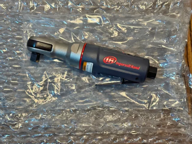 Ingersoll Rand 3/8" Air Ratchet Wrench | 30 ft/lb. Torque | 300 RPM | 1105MAX-D3