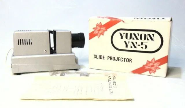Yunon YN-5 Slide Projector (New Bulb Fitted) Boxed