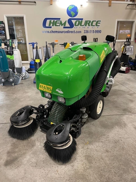 Tennant 414RS Green Machine Diesel Powered Sweeper 10493200