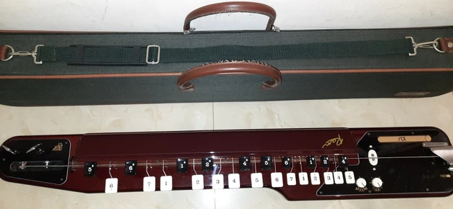 Gift Ideas: 1-String (2mm) BASS SUZUKI RAN Taishogoto + Semi-hard Case (#126A) Gift Ideas: 1-String (2mm) BASS SUZUKI RAN Taishogoto + Semi-hard Case (#126A)
