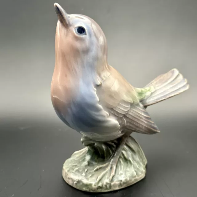 Robin Bird On Branch Dahl Jensen Copenhagen Porcelain Sculpture Figure NR. 1280