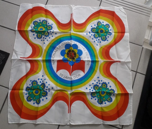 30 Jahre Nationales Jugendfestival der DDR -Erinnerungstuch  circa 65x65 cm