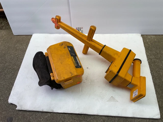 3M Dynatel 2273M Cable/Pipe/Fault Locator