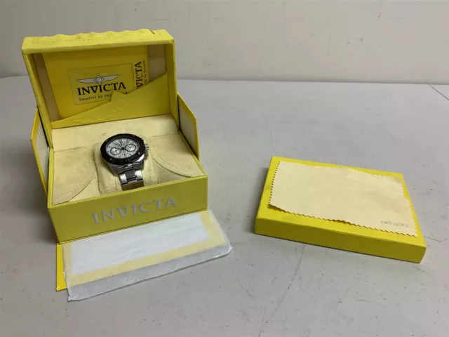 Invicta Specialty Mens Silver-Tone Chronograph Watch 21614