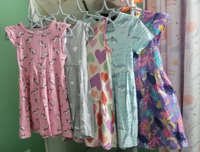 Pacchetto abiti estivi per ragazze 5-6 anni include M&S H&M