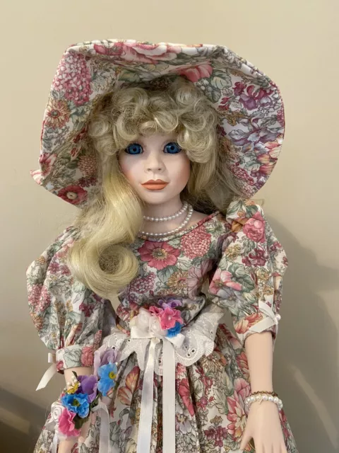 Betty Jane Carter Doll Deidre designed by Bette Ball for Goebel #283/500 musical