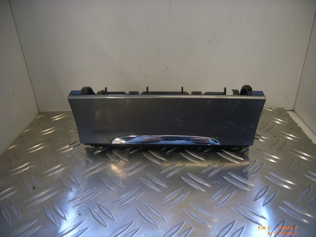449647 Posacenere VW Passat Variant (3C5, B6) 2.0 Tdi Codice Motore: BMP < Br >