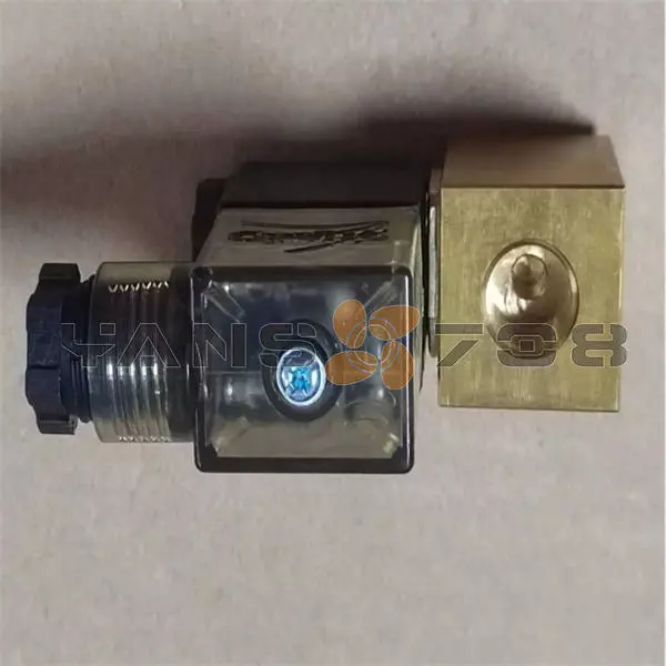 1PCS SHAKO solenoid valve PU220AR-02 DC24V Brand new