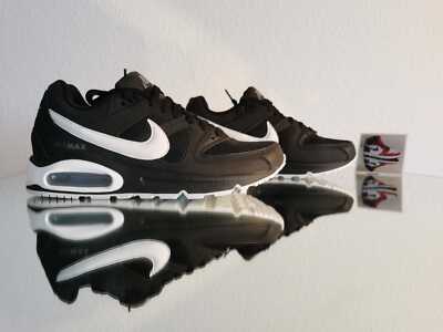 NIKE AIR MAX 270 Farbe: BlackWhite Gr. EU 45 US 11 NIKE AIR MAX 270 Farbe: BlackWhite Gr. EU 45 US 11
