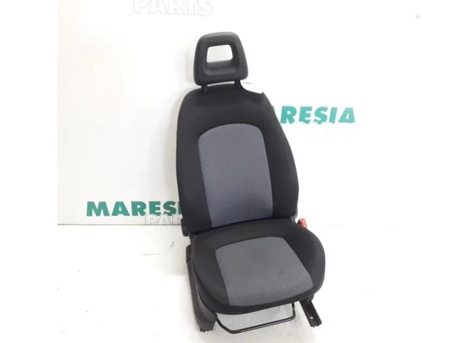 P10375225 Sitz rechts FIAT Grande Punto (199) 55701703