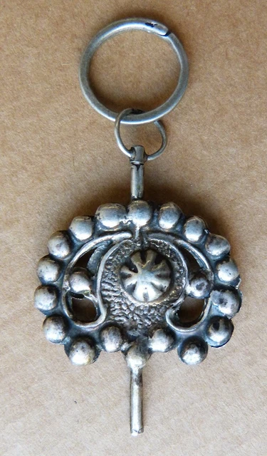 Clé De Montre Ancienne En Argent Massif Français - 19ème Siècle, état D'usage