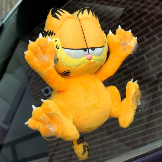 Garfield window plush shop