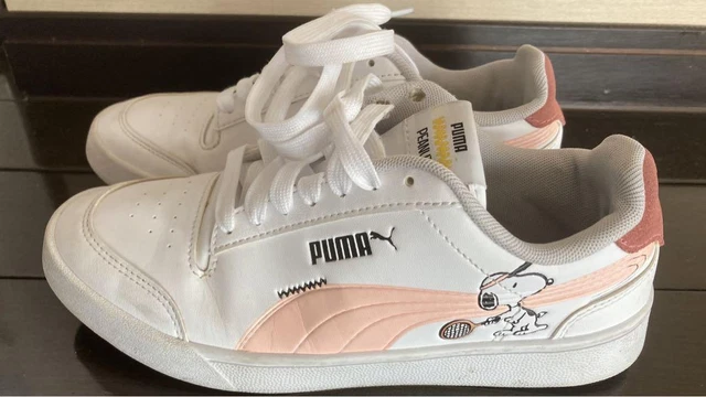 PUMA SNOOPY sneakers Snoopy collaboration pink