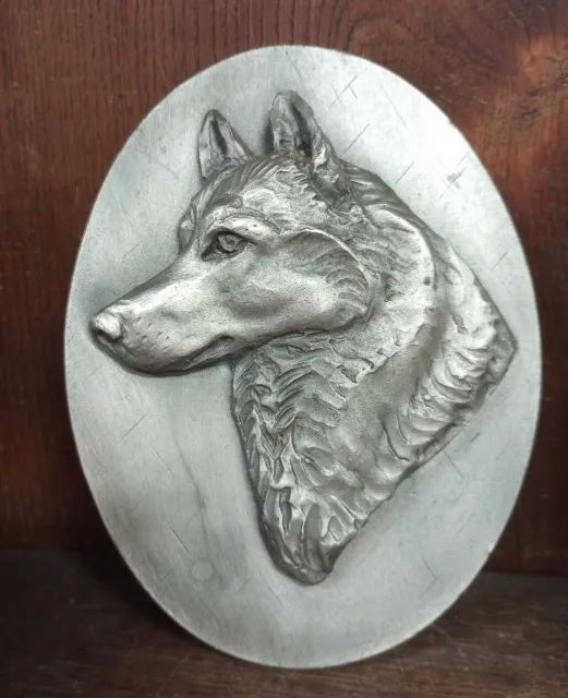 Solid Pewter Siberian Husky Hudson Handcrafted Louise Shattuck Oval Wall Plaque