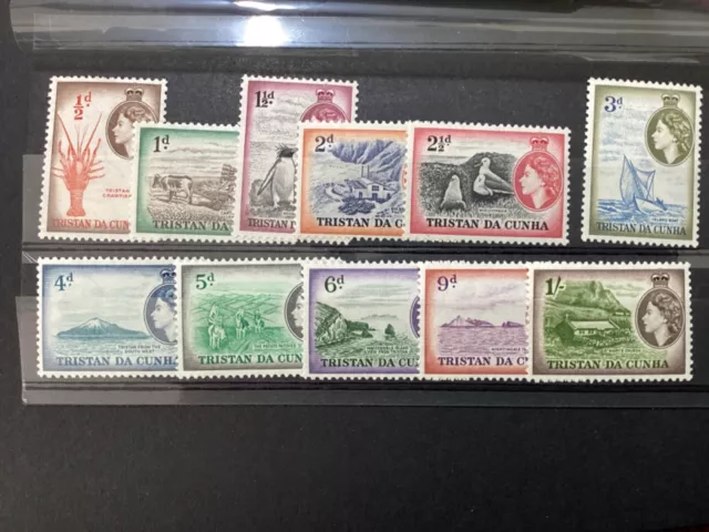 Tristan Da Cunha 1954 QEII Part set of 11mint postage stamps good/vgood