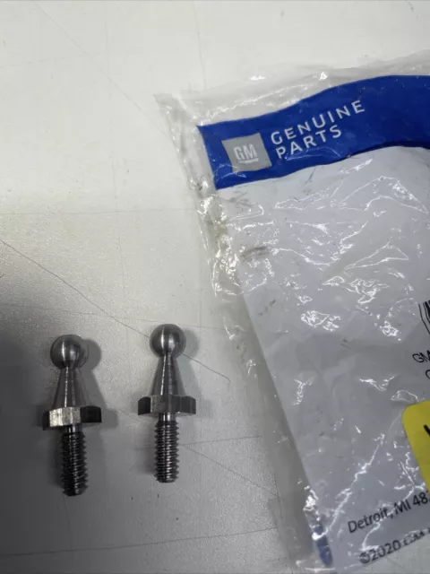 NOS GM 58-70 Chevy Impala Chevelle Camaro 63-65 Riviera Gas Pedal Studs￼