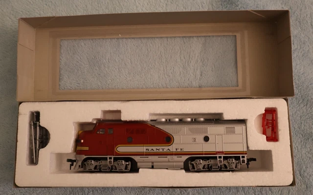 STEWART HOBBIES - Ho Scale - F3A Phase Iv Powered Great