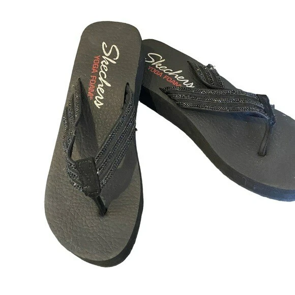 Skechers Yoga Foam Flip Flop Sandals 9 black sequins platform Skechers Yoga Foam Flip Flop Sandals 9 black sequins platform