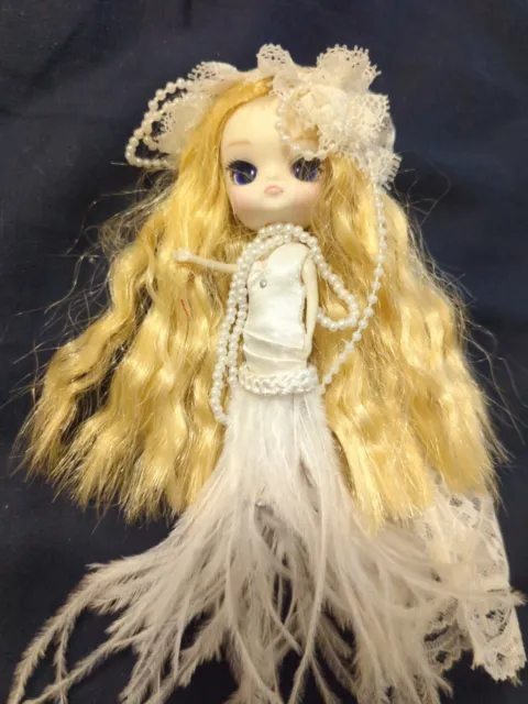 Pullip Dal Pearl Little Dal Doll Groove Inc LD-503 Used Scuffs On face
