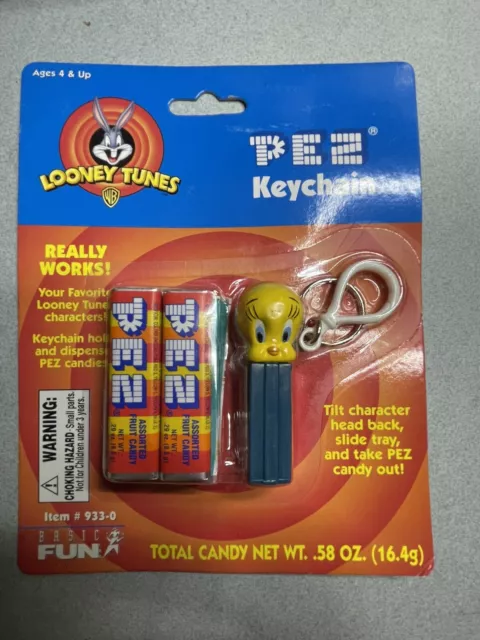 Looney Toons “Tunes” Pez Tweety Bird Keychain Warner Brothers 2000 IOB NOS