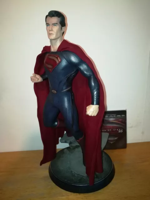 SIDESHOW DC Man of Steel - Superman Figur/ Statue, Premium Format (Henry Cavill)