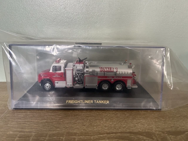 Winross 1/64 Scale WR012 - Ford Truck & Trailer Refton Community