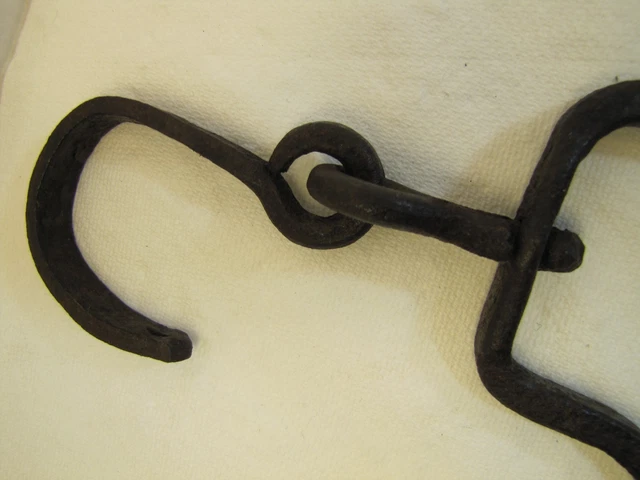 Antique Wrought Iron Double Hook Center Pivot Hanger Blacksmith Fireplace Tool 2