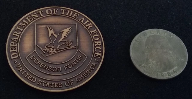 VINTAGE Defensor Fortis Air Force Security Forces Police SFS USAF Challenge Coin