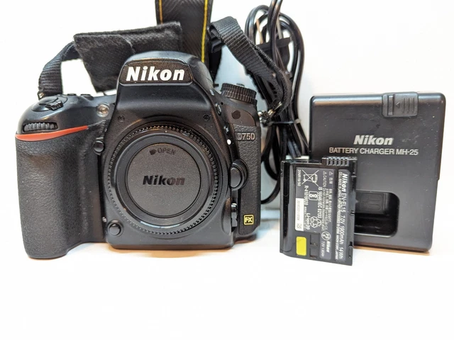 Nikon D750 FX-format Digital SLR Camera Body - Low 36k Shutter Count !!