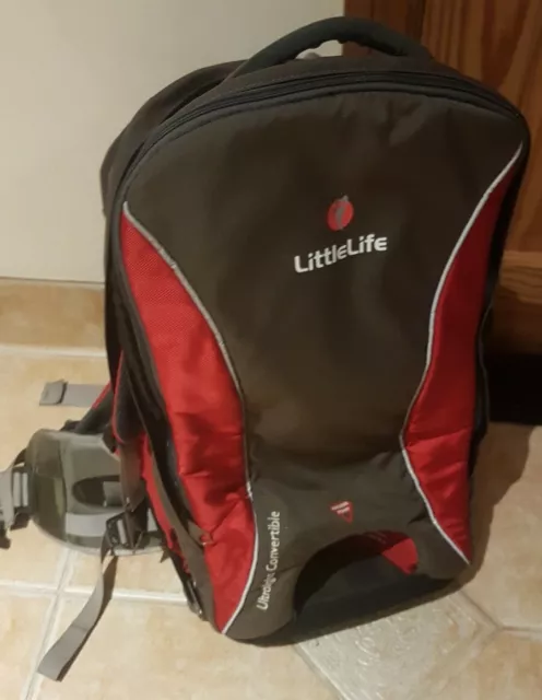 X Littlelife Ultralight Convertible Backpack Child Carrier Excellent Condition