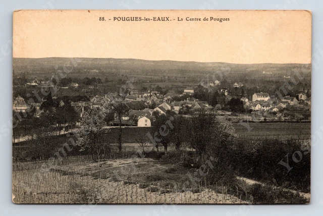 Wd2 Postcard 1940's ? Pougues Ls Centre de Pougues 083a