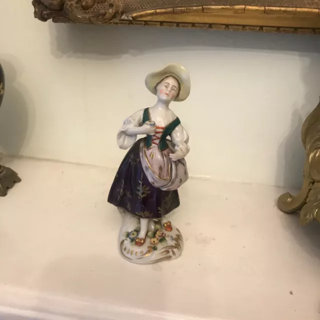 Antique Sitzendorf Porcelain Figure lady German c.1890 Figurine Fine Germany aaa