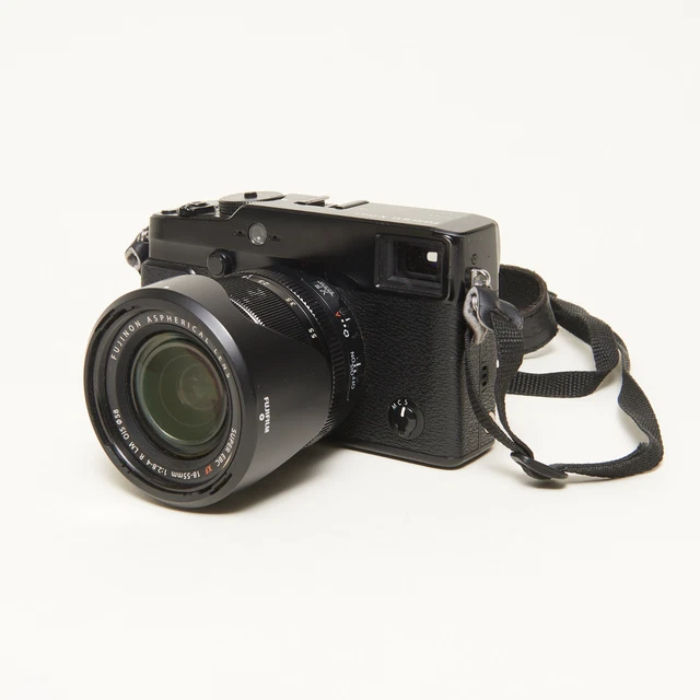 Fujifilm Fuji Xpro-1 - Fuji 18-55mm f2.8-4 R LM OIS Lens