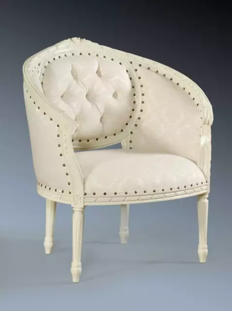 Period Rococo White Ivory Ornate French Single Loveseat Tub Arm Chair Throne