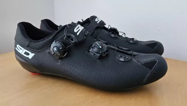 Sidi Genius 10 Road Cycling Shoes in Black Size EU45