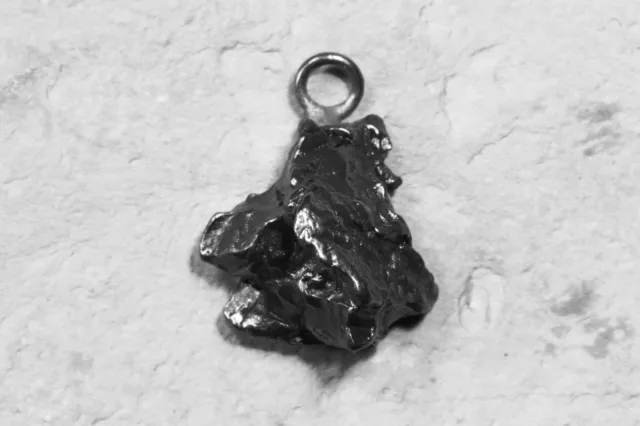 METEORITE CAMPO DEL CIELO - COLLANA CON CIONDOLO, 3.0 G / esemplare unico