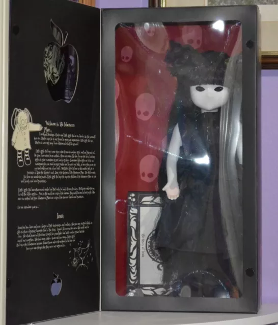 Little Apple Doll Ianua 2005 Ufuoma Yurie Urie Gothic Monster 13" Exclusive Box