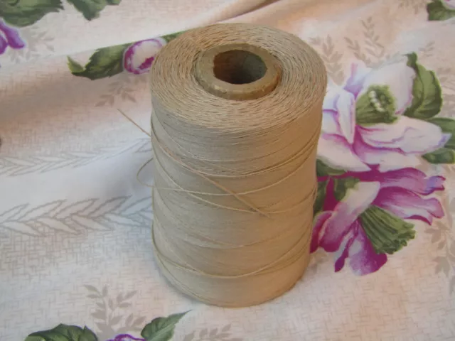 mercerie ancienne -  bobine de 190 grs lin extra - retors 3 fils PH.VRAU n°732