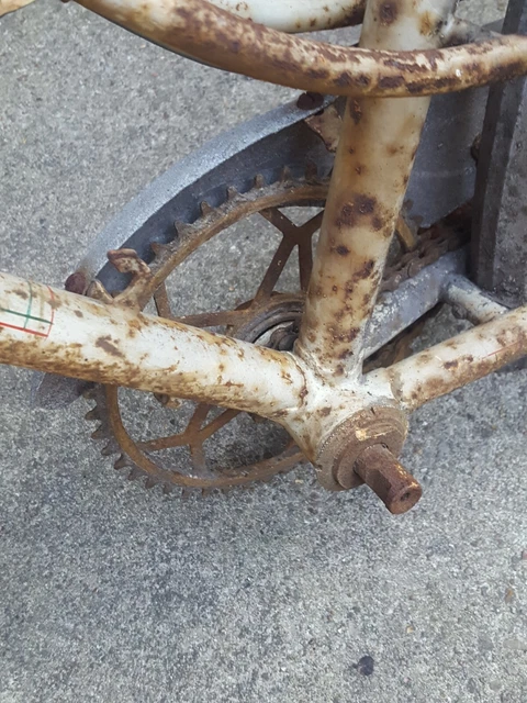 VELO FEMME ANCIEN ANNEE 60 PAS DE MARQUE (à  restaurer) 8