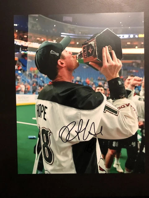 Robert Hope Signed Colorado Mammoth NLL Champions Lacrosse 8x10 Photo Robert Hope Signed Colorado Mammoth NLL Champions Lacrosse 8x10 Photo
