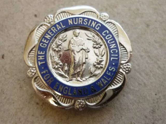 Vintage Enamel Badge General Nursing Council England & Wales S.r.n. Badge 1959