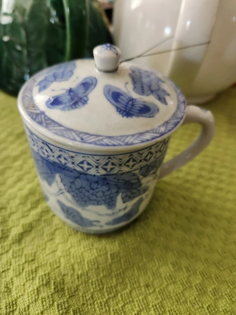 Vintage Chinese Porcelain  Blue and White Tea / Coffee Cup Mug &  Lid 3"