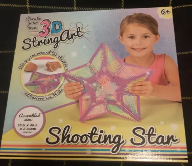 Shooting Star 3D chaîne art parfait pour accrocher à votre mur. Tout neuf et scellé.