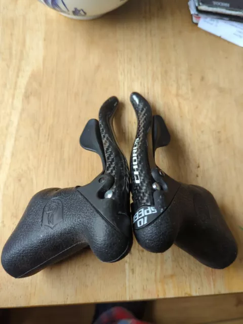 Campagnolo Chorus 10 Speed Pair Of  Shifter/Brake Levers. 23.8-24.2 Bar Dia Used