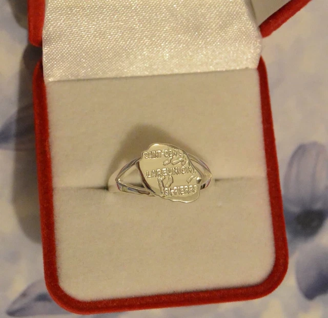 Chevalière Guadeloupe Plaquée Or 18K - Bague Taille 56, Carte Découpée Laser 20mm, Diamant, Neuve Dolly-Bijoux