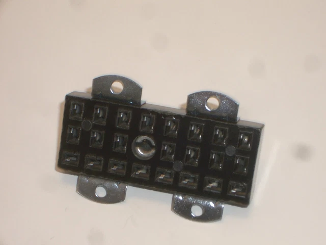 Cinch Jones Molex S-2408-AB 8-Pin Power Socket – Panel Mount, Solder Type, 38540-0608