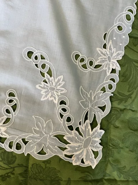 Exceptional Fine Quality Lawn Linen Hand Embroidered Tablecloth 36.5” 37” 2