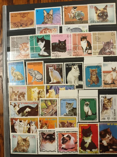 Lot de 33 Timbres Thématique "Chats" (THE 184)